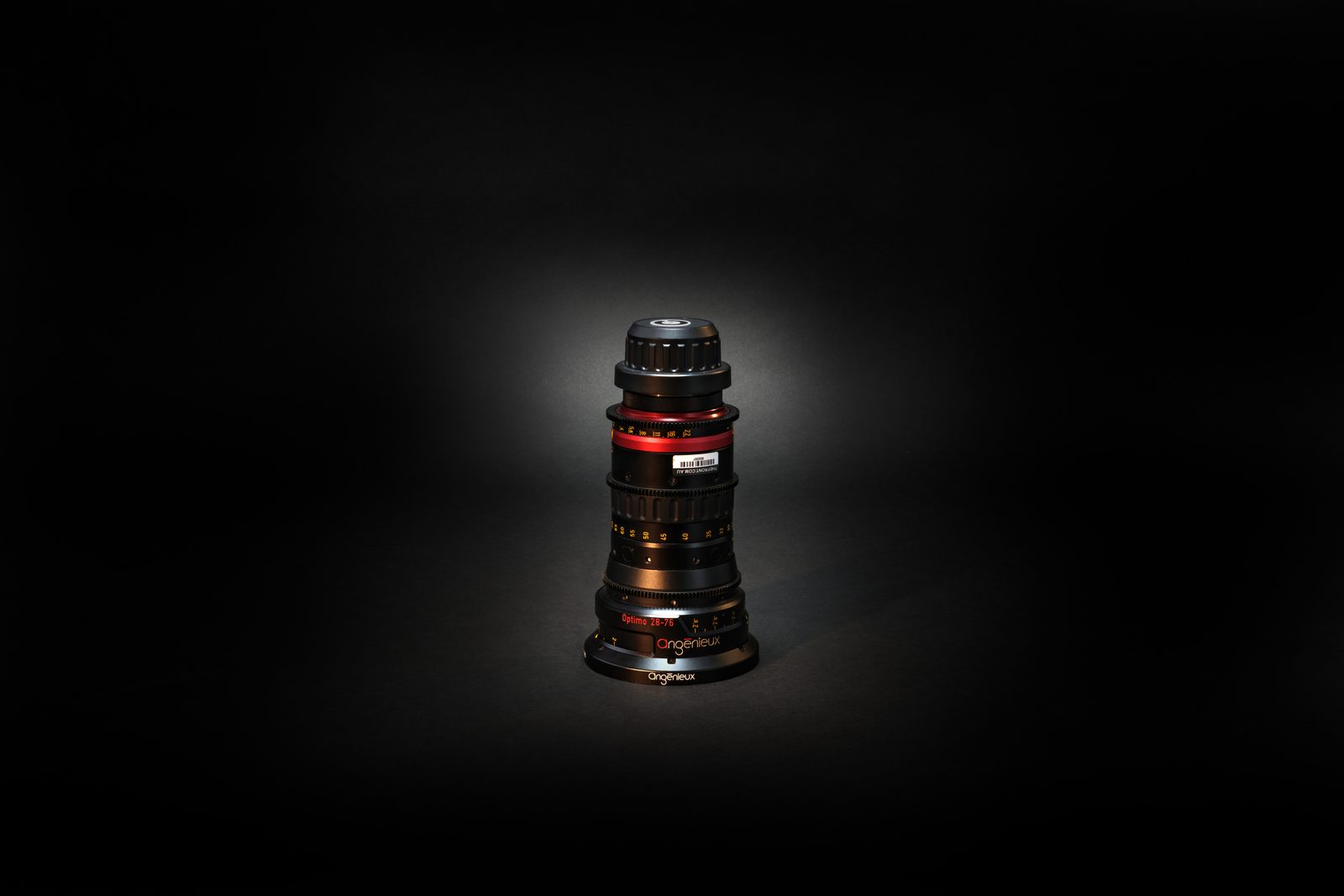 Angénieux Optimo 28-76mm, view 2