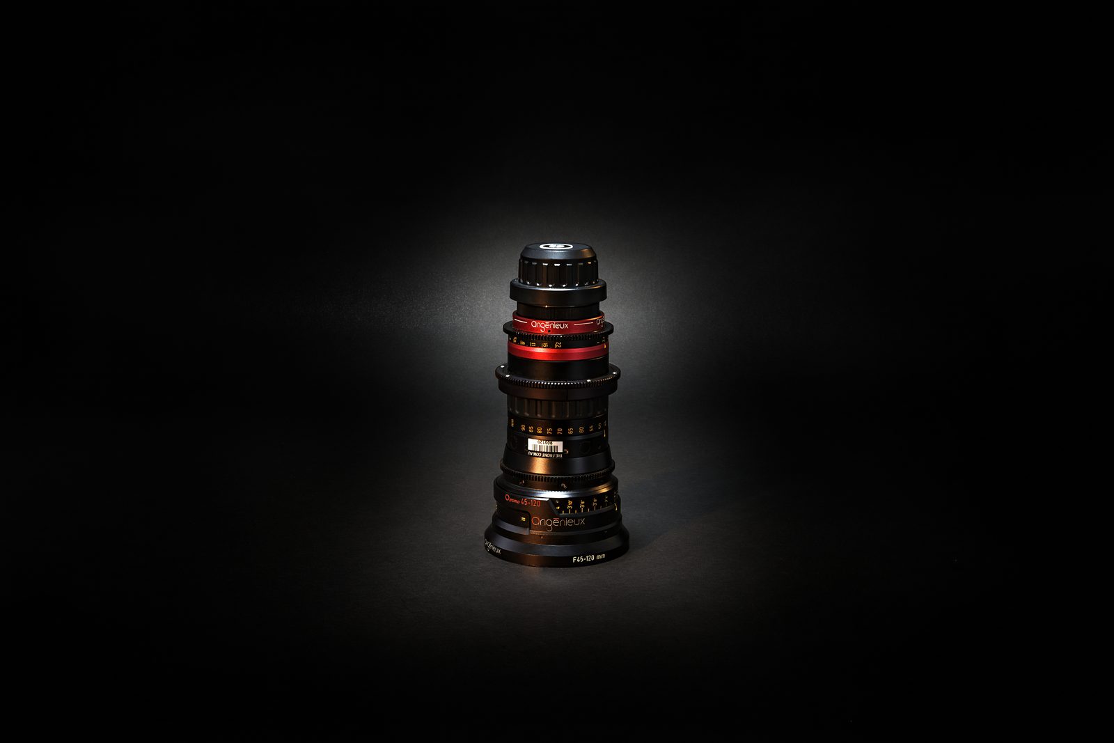 Angénieux Optimo 45-120mm, view 2
