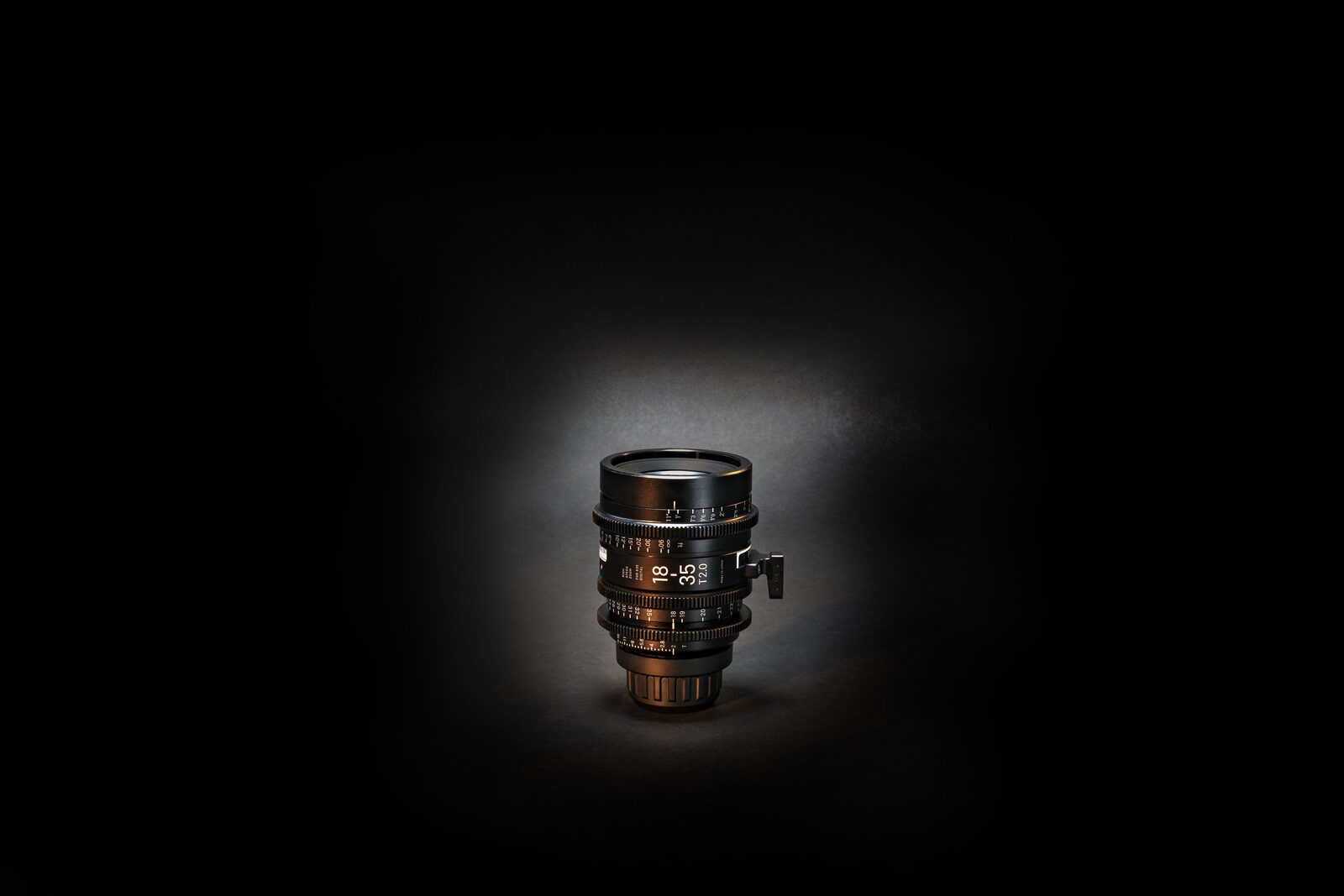Sigma 18-35mm T2 Cine Zoom, view 3