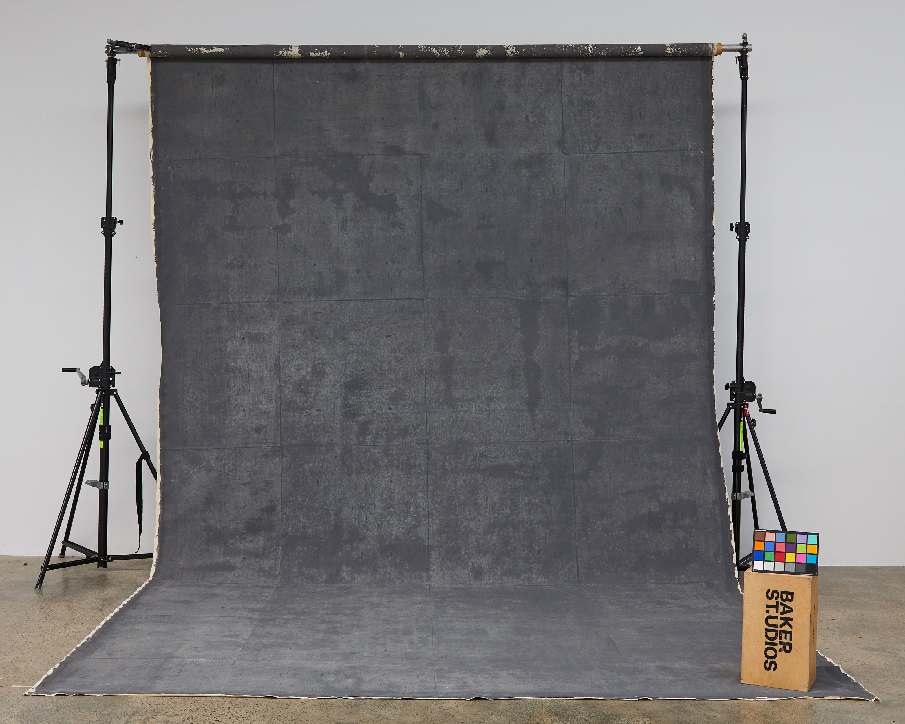 Schmidli Canvas Backdrop - Grey (Black/White), Dark, Cold - 12' x 20' Catalogue #0847 product image