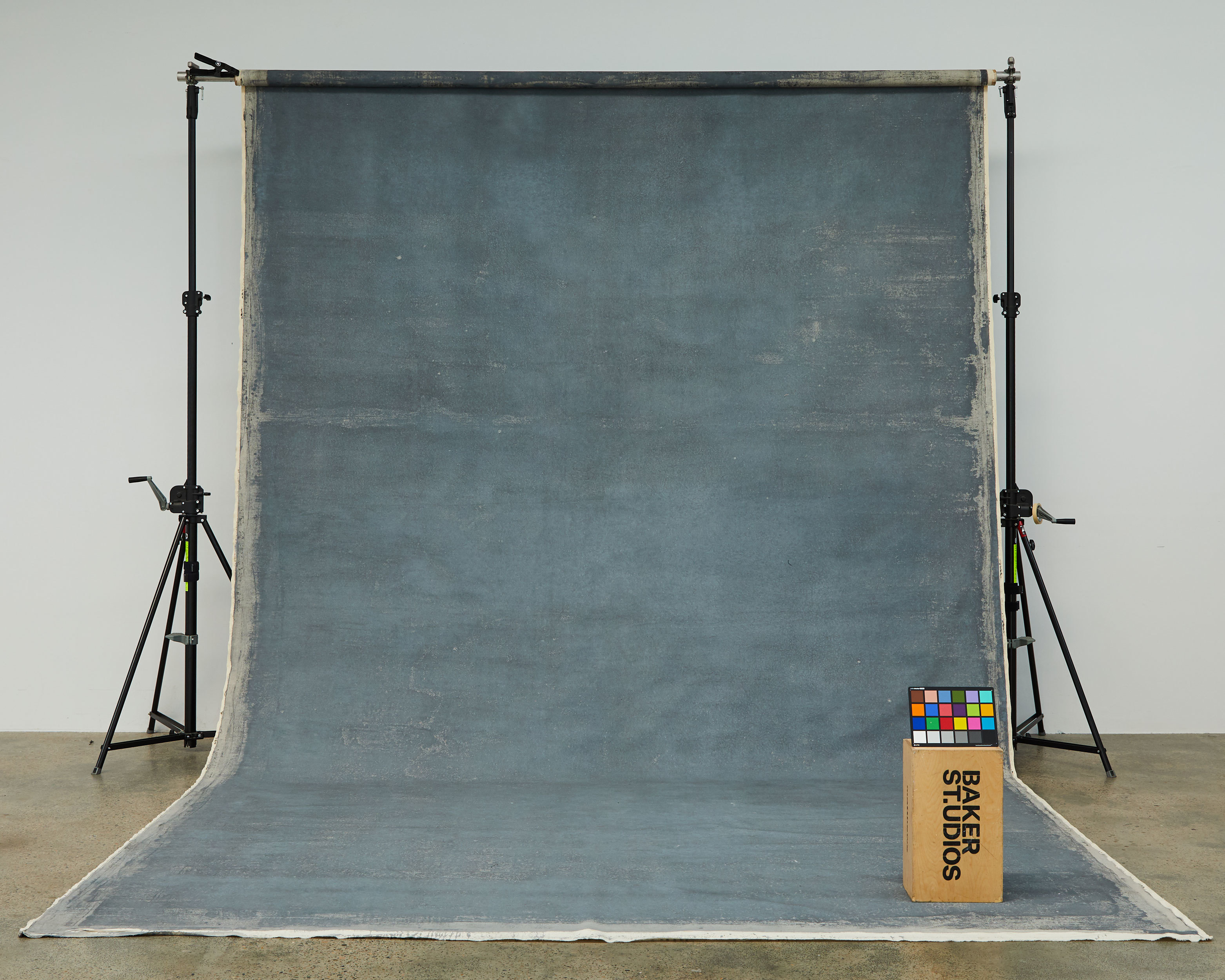 Schmidli Canvas Backdrop - Grey (Black/White), Dark, Cold - 12' x 20' Catalogue #1445 product image