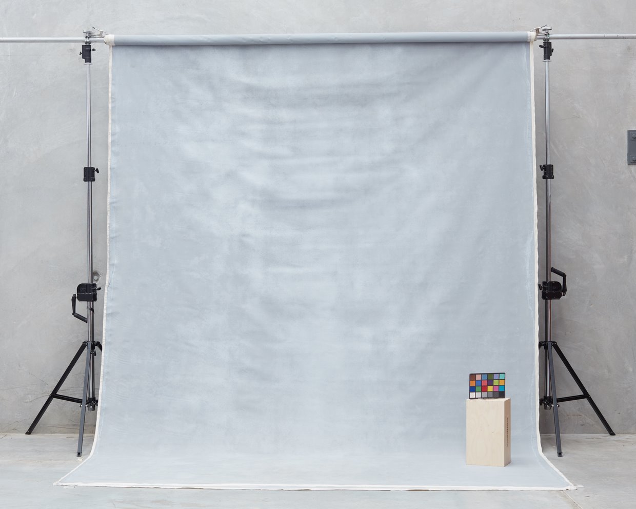 Schmidli Canvas Backdrop - Soft Neutral Grey - 12' x 20' Catalogue #1580 product image