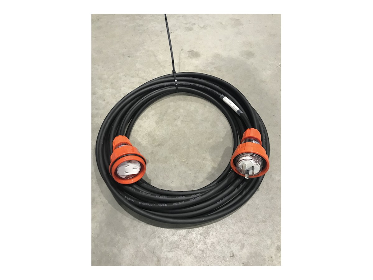 10amp / 15m Extension Lead 1.5mm Rubber Flex Cable IP66 product image