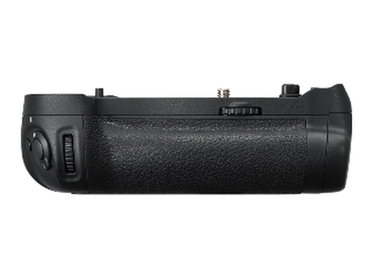 Nikon MB-D18 Multi Power Battery Pack product image