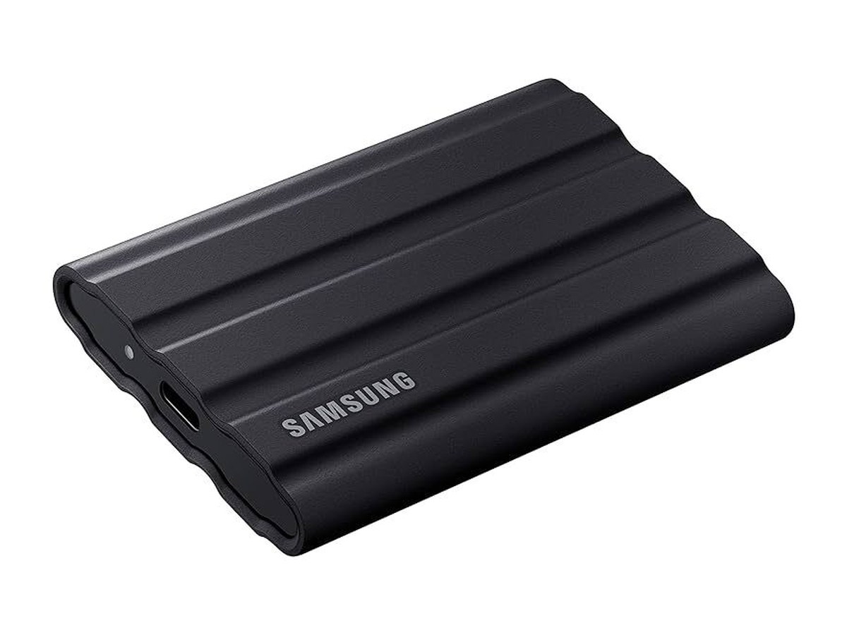 Samsung T7 Shield 4TB product image