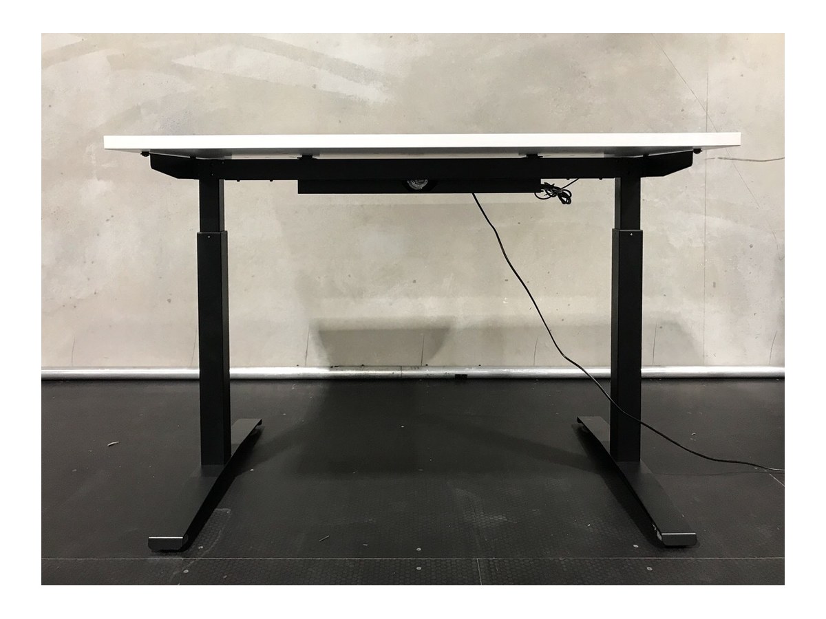 Electronic Posing Table product image