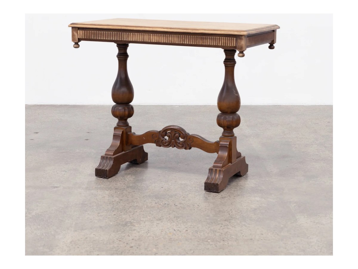 The Wiesel Table product image