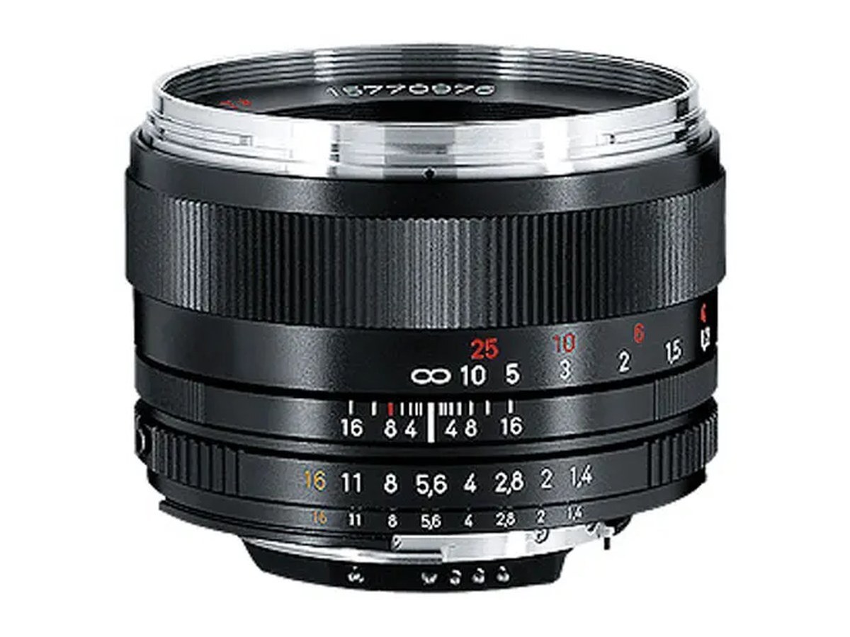 Carl Zeiss Planar T* 1.4/50mm Lens (F Mount) product image