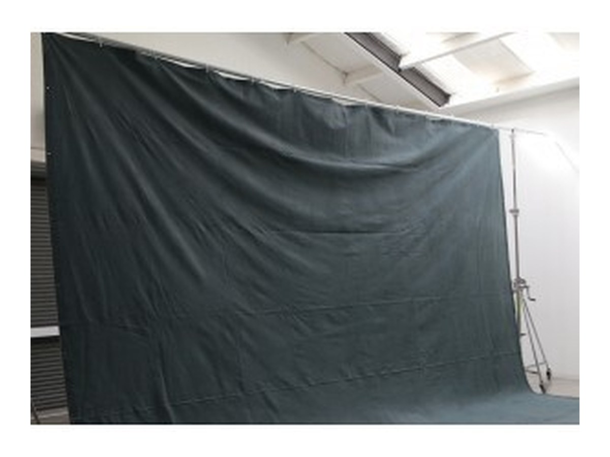 Studio Schmidli Canvas Backdrop Setup Package product image